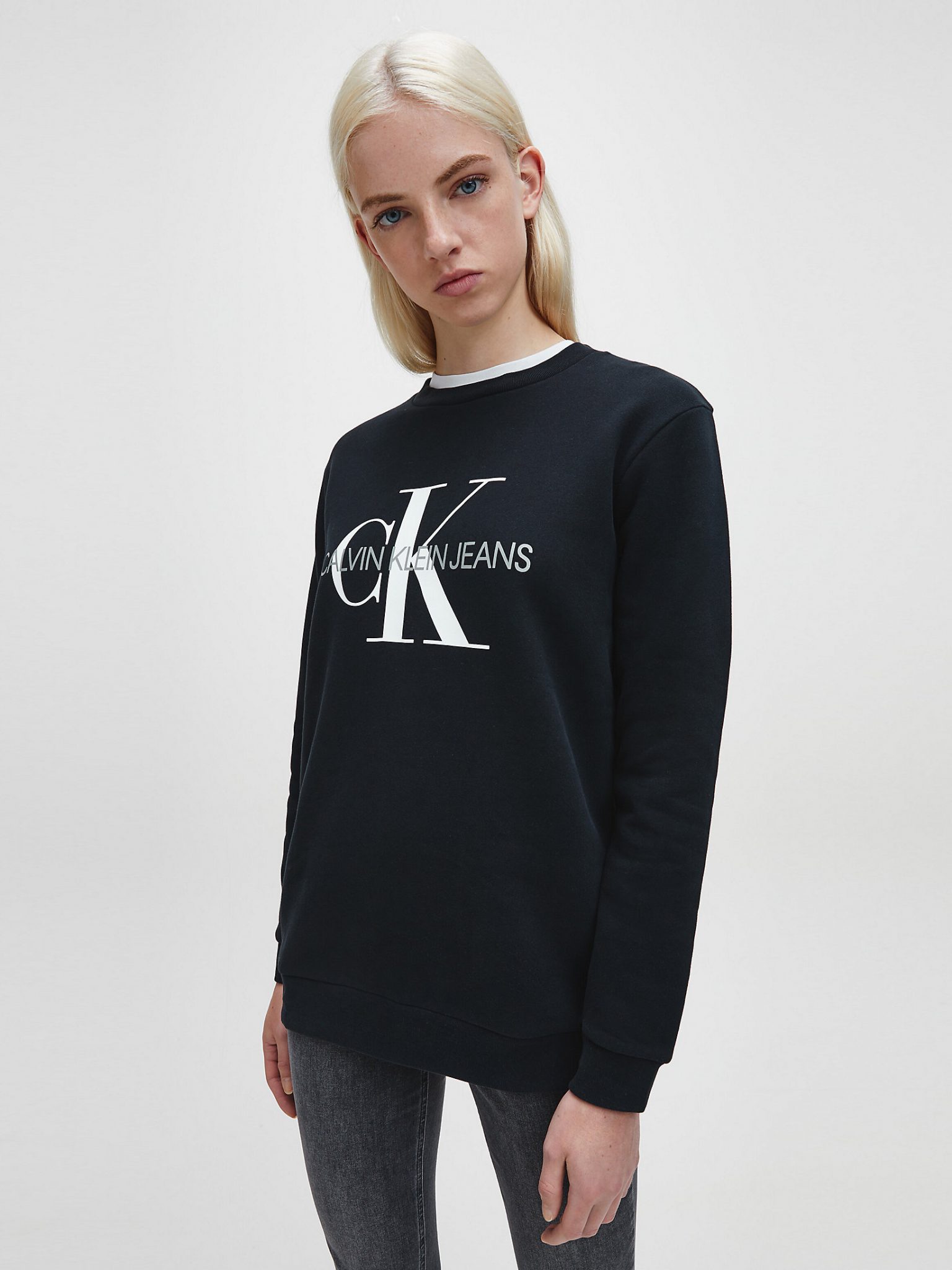Store Black Buy Fashion Klein Sweatshirt Scandinavian Logo Monogram Calvin -
