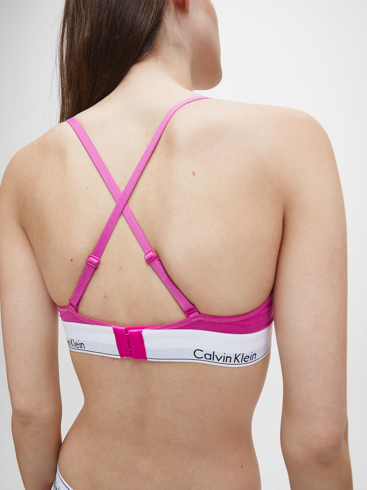 Buy Calvin Klein Underwear Magenta Solid Non Wired Lightly Padded Push Up  Bra QF4200ADYG8 YG8 - Bra for Women 9855379