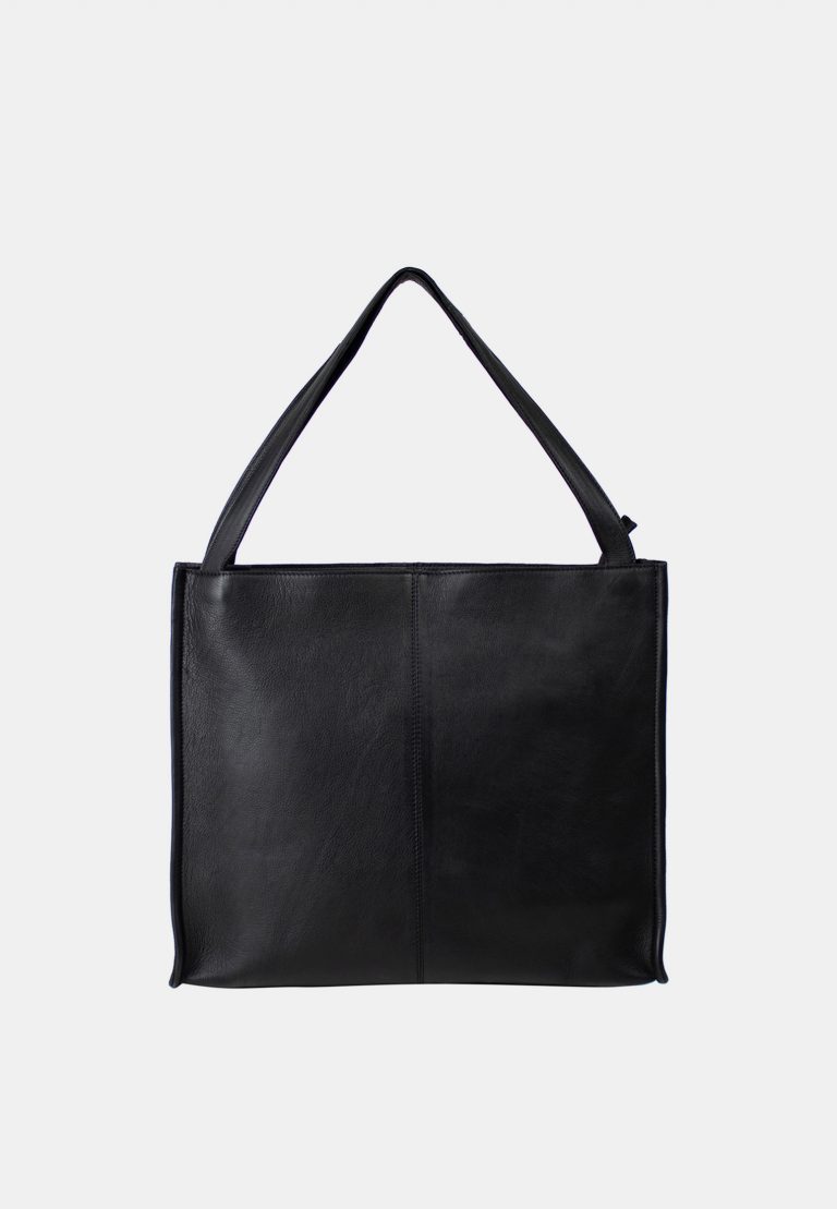 Buy RE:DESIGNED Aro Urban Bag Black - Scandinavian Fashion Store