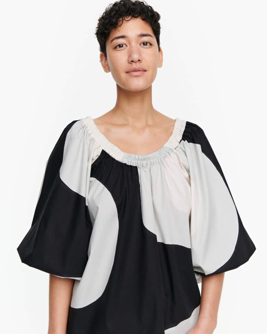 Buy Marimekko Latvojen Seireeni Blouse Black/White - Scandinavian Fashion  Store