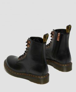 Application Person in charge of sports game In most cases Buy Dr. Martens 1460 Pascal Rosegold Hardware Boots Black Wanama -  Scandinavian Fashion Store