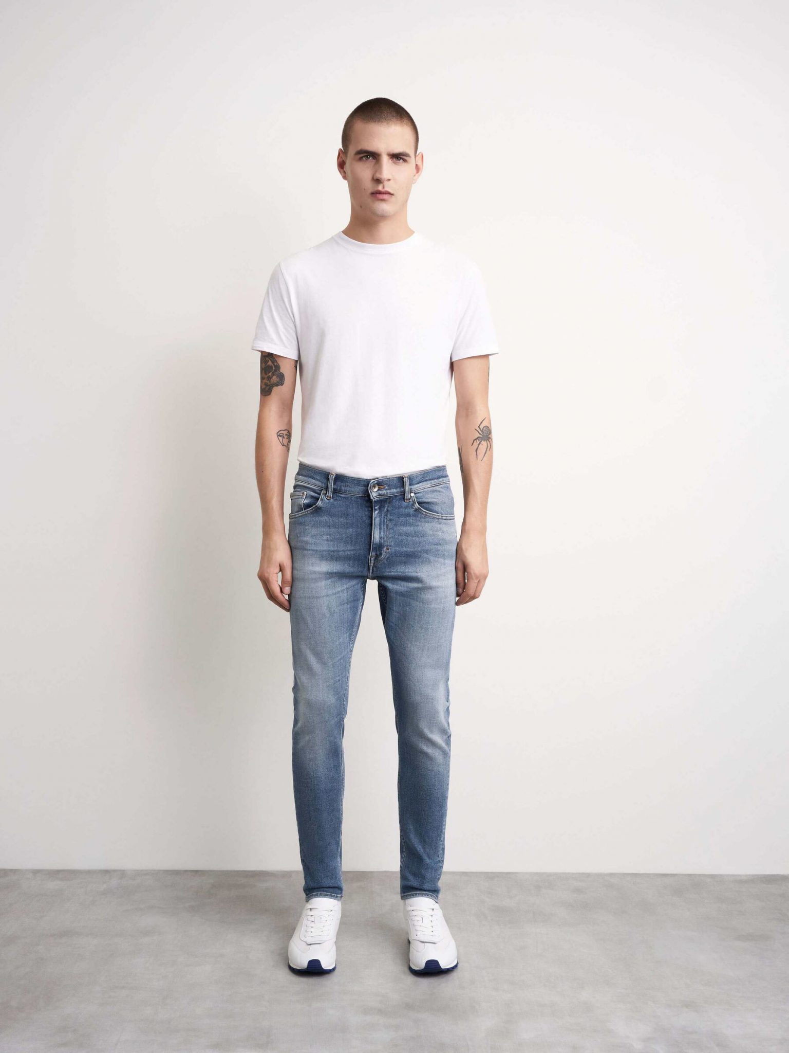 smuk Mægtig indebære Buy Tiger of Sweden Evolve Jeans Medium Blue - Scandinavian Fashion Store