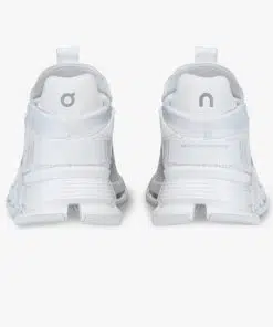On Sneakers Cloudnova All White