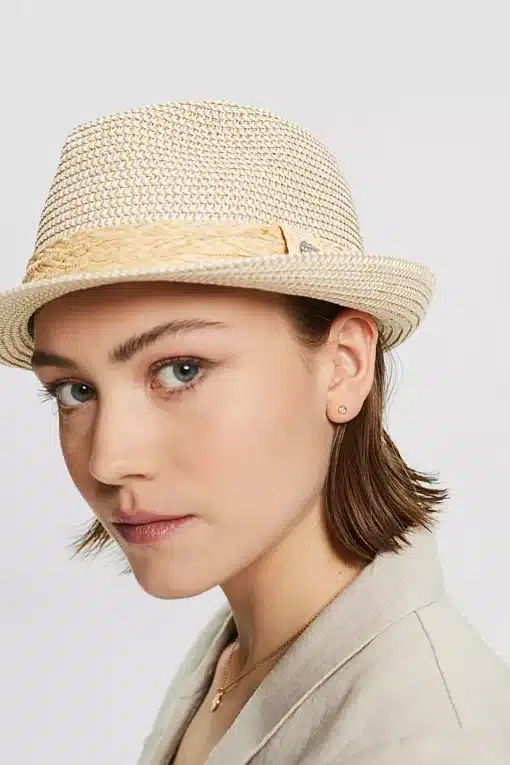 Esprit Hat Cream Beige