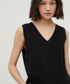 V-Neck Vest Black