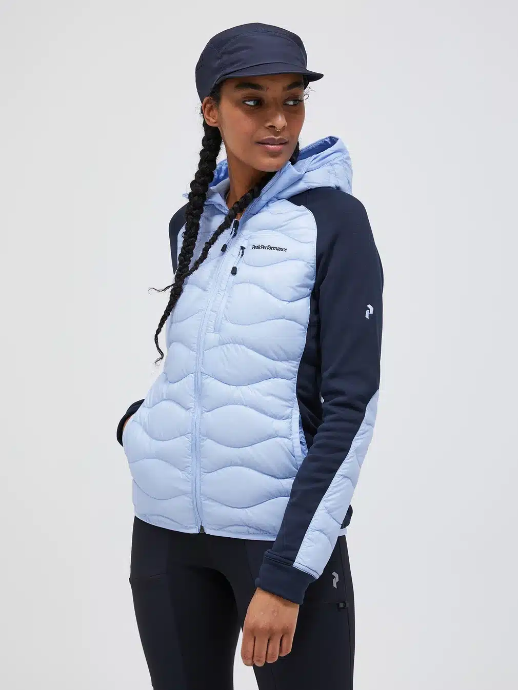 maandelijks Dwaal Volwassenheid Buy Peak Performance Helium Hybrid Down Hood Jacket Women Amity Blue/Salute  Blue - Scandinavian Fashion Store