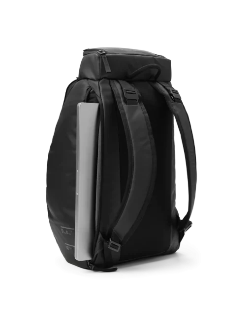 Db Hugger Backpack 30L Black Out