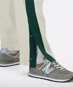 New Balance Sportswear’s Greatest Hits Snap Pant Linen