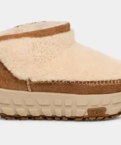 UGG All Gender Venture Daze Ultra Mini Cozy Boot Natural