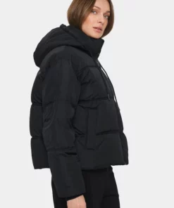 Saint Tropez Feysz Short Puffer Jacket Black